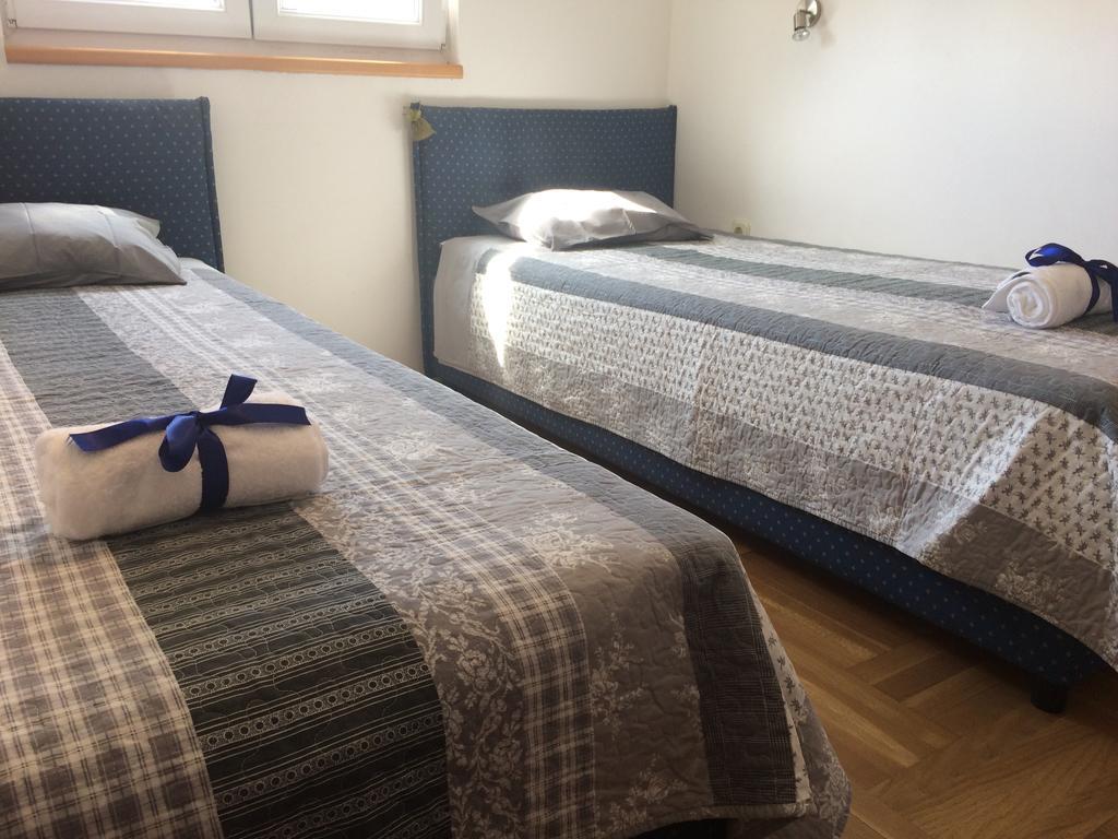 Dedic Apartment بيتريتْشاني المظهر الخارجي الصورة